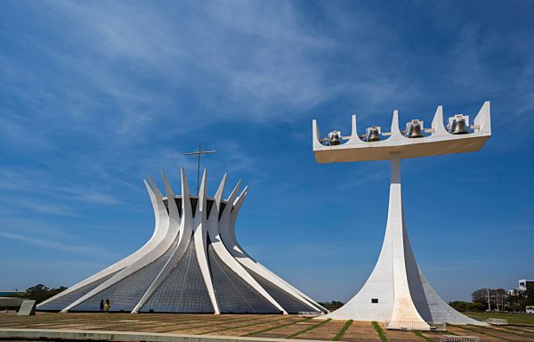 Kathedrale Catedral Metropolitana Nossa Senhora Aparecida, Architekt Oscar Niemeyer, Brasília, Federal District, Brasilien, Südamerika