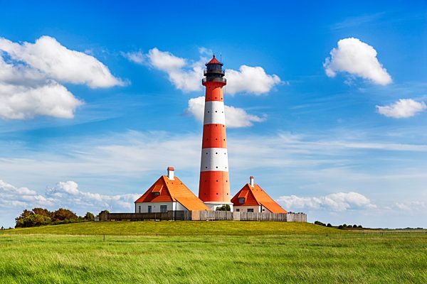 Leuchtturm Westerheversand, Westerhever, Eiderstedt, Nordfriesland, Schleswig-Holstein, Deutschland, Europa