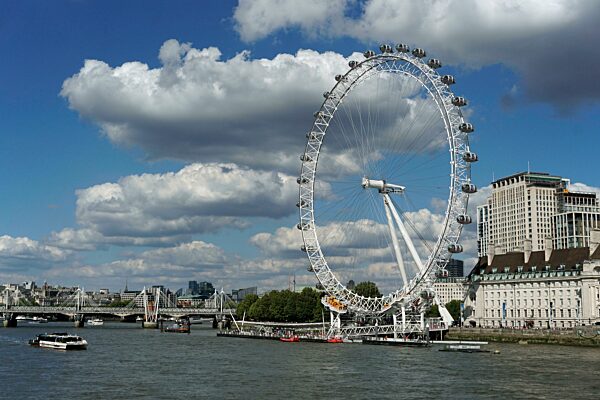 Riesenrad The London Eye an Themseufer, London, England, Großbritannien, Europa