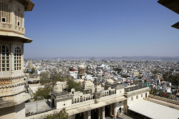 Stadtblick vom City Palace Museum, Stadtpalast oder City Palace, Udaipur...