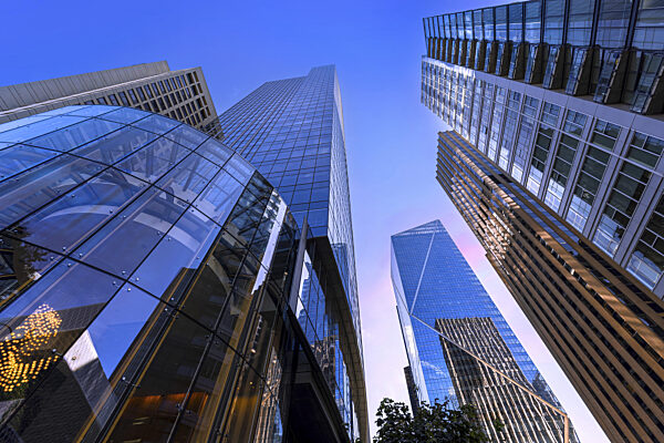 USA, Skyline des Finanz und Geschäftsviertels von Seattle in der Innenstadt
