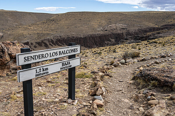 Sendero Los Balcones, Wanderweg entlang des Canyonrandes des Rio Pinturas...