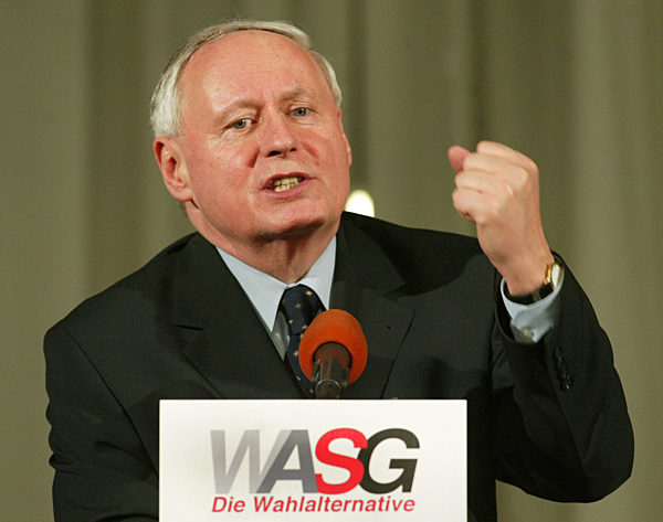 Oskar Lafontaine, Fraktionsvorsitzender der Linkspartei im Bundestag...