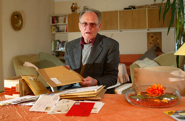 Die Radsport-Legende Gustav-Adolf Schur sitzt am Mittwoch (22.02...