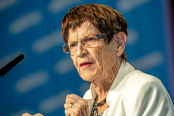 Rita Süssmuth, Ex-Bundestagspräsidentin, Rede nach Preisverleihung bei der AIDS 2024, Internationale AIDS-Konferenz, München, 26. Juli 2024