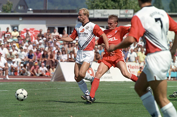 German Soccer Cup 1990-1991 - FV 09 Weinheim - FC Bayern Munich 1-0