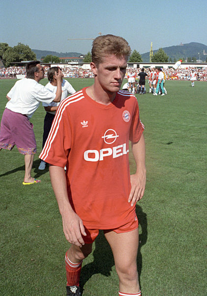 German Soccer Cup 1990-1991 - FV 09 Weinheim - FC Bayern Munich 1-0