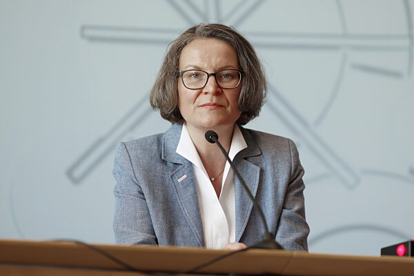 Pressekonferenz zu Wiederaufbau nach der Hochwasserkatastrophe