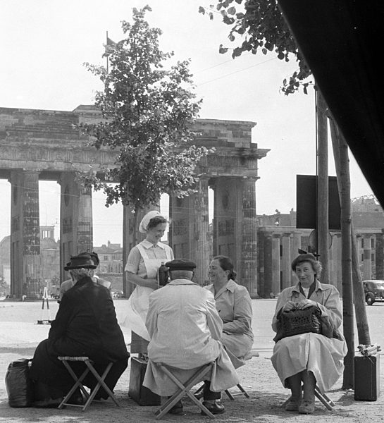 Berlin - Grenzverkehr 1953