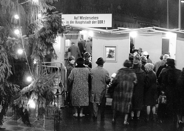 DDR - Westbesuch zu Weihnachten 1965