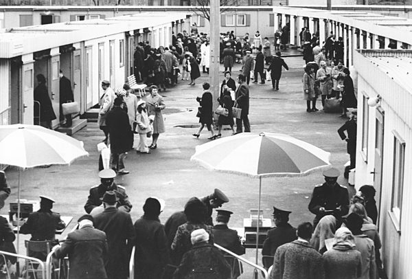 DDR - Grenzübergang Friedrichstraße 1972