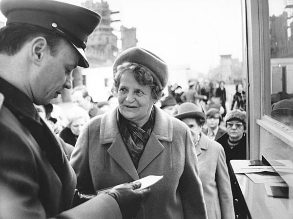 DDR - Grenzübergang Oberbaumbrücke 1972