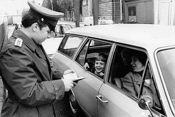 DDR - Grenzübergang Invalidenstraße 1972
