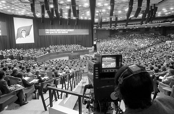 DDR - Palast der Republik