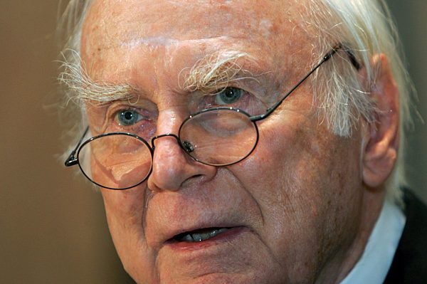 Loriot mit höchstdotiertem deutschen Sprachpreis ausgezeichnet