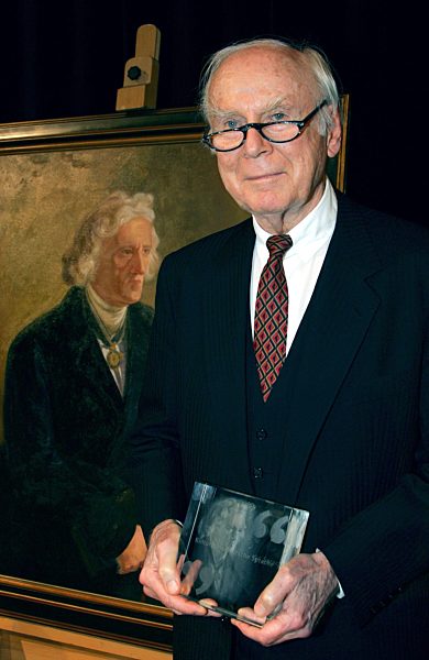 Loriot mit höchstdotiertem deutschen Sprachpreis ausgezeichnet