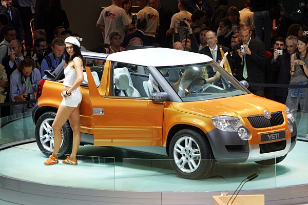 Am Stand von Skoda auf der Internationalen Automobil-Ausstellung (IAA) in...