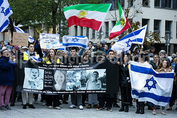 Nahostkonflikt - Mahnwache in Frankfurt (07.10.2025)